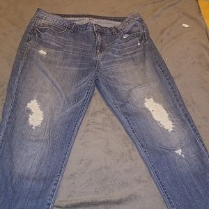 Jennifer Lopez Distressed Boyfriend Jeans